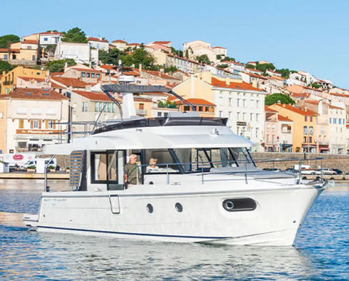 Trawler à fly - Swift Trawler 41 Fly - Bénéteau Motorboats - in-bord / diesel / bimoteur