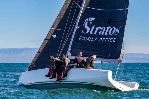 Voilier de course - C-32 SPORT - COMUZZI yachts s.r.l.s - daysailer / 1 cabine / 4 couchages
