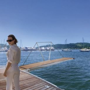 Passerelle pour bateau - PASSARELA HIDR&Aacute;ULICA - Hydreco Marine - télescopique / télécommandée