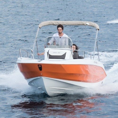 Coque open hors-bord - 53 - IDEA MARINE - à console centrale / max. 6 personnes / bain de soleil