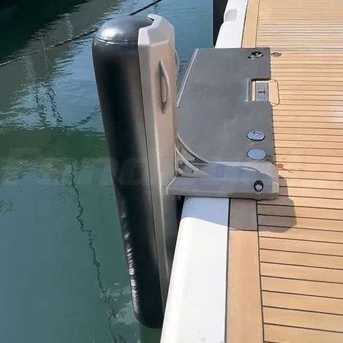 Pare-battage pour port - FENDEQUIP MOORING PRODUCTS - de poupe / pour plate-forme de bain / rectangulaire