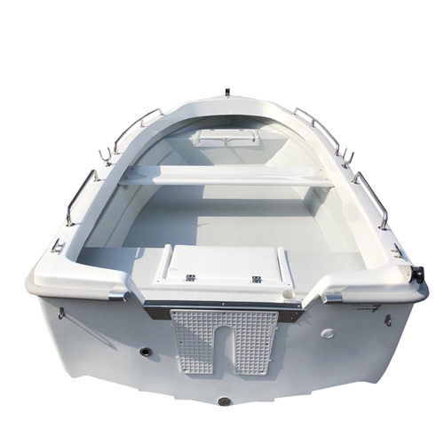 Barque hors-bord - Fisker V430 - Boatbuilding Motor Yacht Sp. Z o.o. - semi-rigide / open / pour la pêche