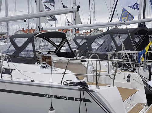 Capote de roof pour voilier - Bavaria 34 - KAPELL ANNAT - pour cockpit / structure en acier inoxydable / noire