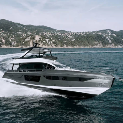 Motor-yacht de croisière - 68 - Azimut - à fly / IPS / 4 cabines