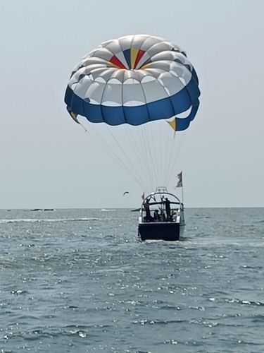 Parachute ascensionnel sur mesure - JUMBO 28 - Hovel Parasail