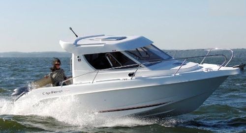 Cabin-cruiser hors-bord - 722 T - B2 marine - hard-top / avec timonerie / de pêche sportive
