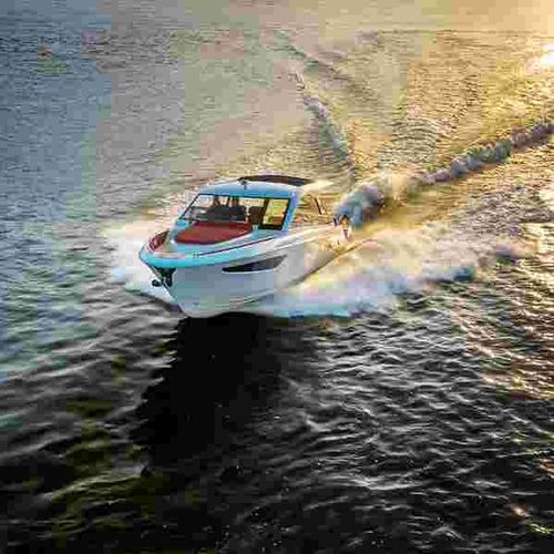 Vedette in-bord - VIDA 33 - BAVARIA YACHT - hors-bord / bimoteur / hard-top