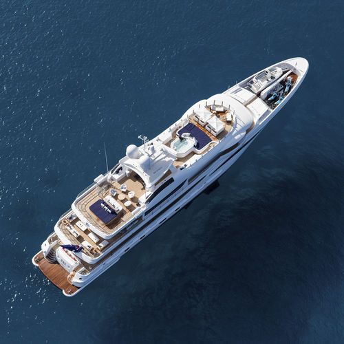 Mega-yacht de croisière - HALO - Amels - raised pilothouse / avec piscine / sur mesure