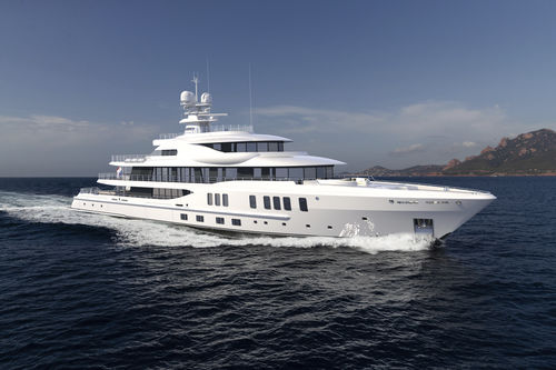 Mega-yacht de croisière - M&EM - Amels - raised pilothouse / sur mesure