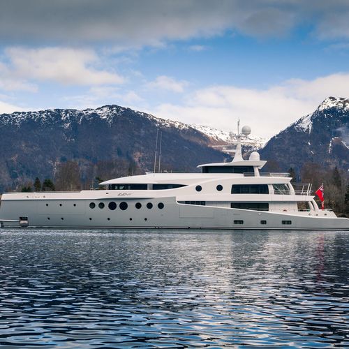 Mega-yacht de croisière - EVENT - Amels - avec timonerie / à étrave verticale / avec héliport