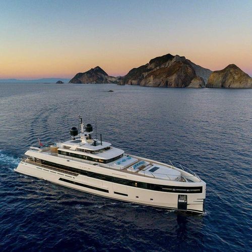 Super-yacht de croisière - CLUB M - Baglietto spa - raised pilothouse