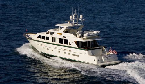 Motor-yacht de pêche - LADY PAT - Burger Boat Company - à fly / 3 cabines / coque semi-planante