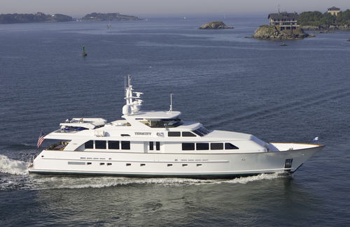 Super-yacht de croisière - TENACITY - Burger Boat Company - classique / à fly / 5 cabines