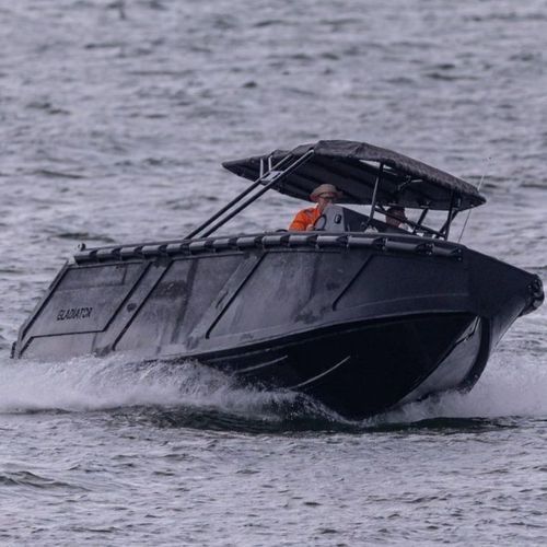 Bateau de surveillance - Gladiator  - Brythonic Yachts - hors-bord