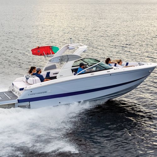 Runabout in-bord - 26 SURF - Chaparral - à double console / bow-rider / open