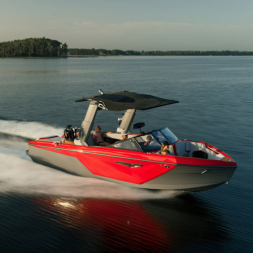 Runabout de wakeboard - S23 - Nautique Boat Company - in-bord / à double console / bow-rider