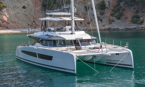 Sailing-yacht catamaran - Samana 59 - Fountaine Pajot Catamarans - de croisière / 6 cabines / à fly