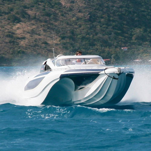 Vedette hors-bord - BLADERUNNER 35 - ICE MARINE - bimoteur / open / à double console