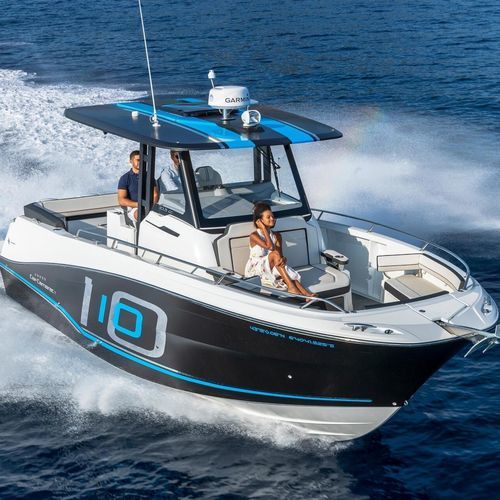 Coque open hors-bord - CAP CAMARAT 10.5 CC - Jeanneau - Motorboats - bimoteur / à console centrale / de pêche sportive