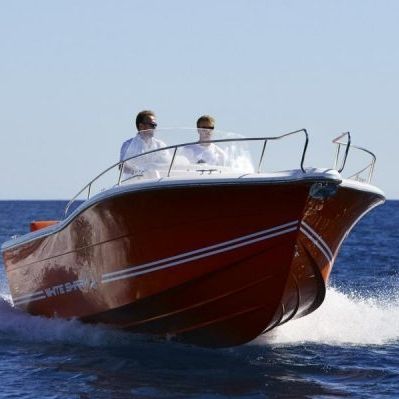 Coque open hors-bord - 250 CC Origin - White-shark - bimoteur / à console centrale / max. 8 personnes