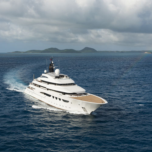 Mega-yacht de croisière - QUATTROELLE - Lurssen Yachts - raised pilothouse / avec piscine / avec héliport