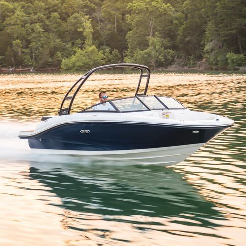 Runabout in-bord - SPX 190 - Sea Ray - à double console / bow-rider / open