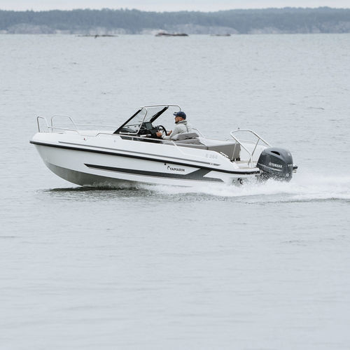 Coque open hors-bord - 59 SC - Yamarin - à console latérale / de pêche sportive / max. 6 personnes