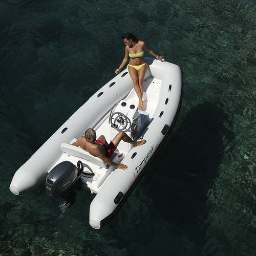 Bateau pneumatique hors-bord - TEMPEST 425 EASY - Capelli - semi-rigide / open / à console latérale