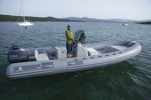 Bateau pneumatique hors-bord - APNEA 70 - Capelli - semi-rigide / à console centrale / open