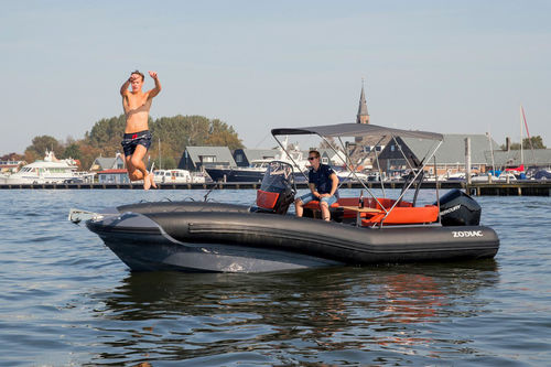 Bateau pneumatique hors-bord - N-ZO 680 - ZODIAC - semi-rigide / open / à console latérale