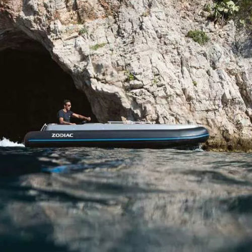 Bateau pneumatique in-bord - EJET 450 - ZODIAC - électrique / semi-rigide / open