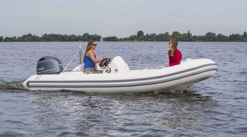 Bateau pneumatique hors-bord - YACHTLINE 490 - ZODIAC - RIB / à console latérale / open