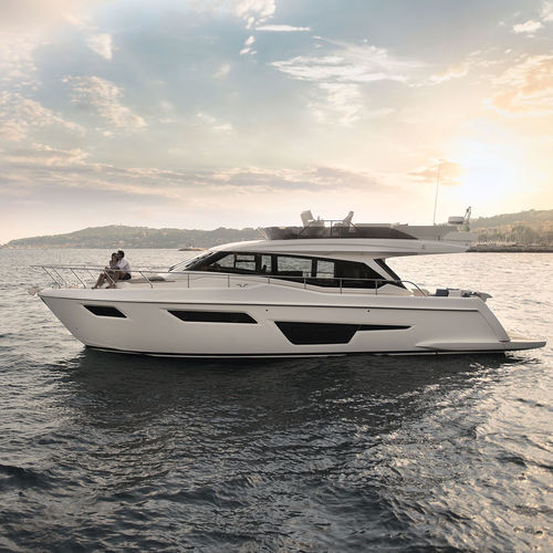 Motor-yacht de croisière - 500 - Ferretti Yachts - à fly / 2 cabines
