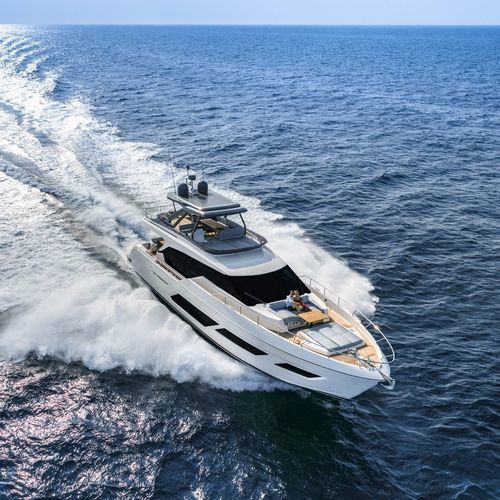 Motor-yacht de croisière - 720 - Ferretti Yachts - à fly / 3 cabines