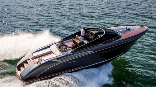 Runabout in-bord - RIVAMARE - Riva - à double console / open / max. 8 personnes