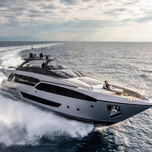 Motor-yacht de croisière - 90' ARGO - Riva - à fly / V-drive / PRV