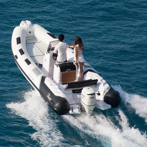Bateau pneumatique hors-bord - CAYMAN 21 - Ranieri International - semi-rigide / à console centrale / open