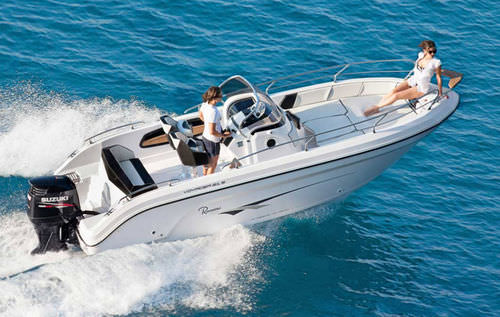 Coque open hors-bord - VOYAGER 21 S - Ranieri International - à console centrale / de ski nautique / max. 7 personnes