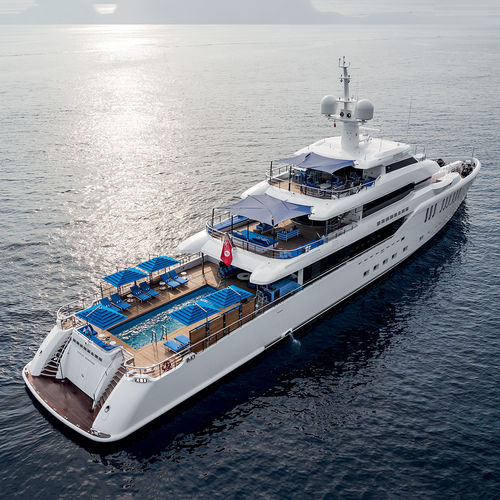 Mega-yacht de croisière - SEASENSE - Benetti - avec timonerie / 6 cabines / avec piscine