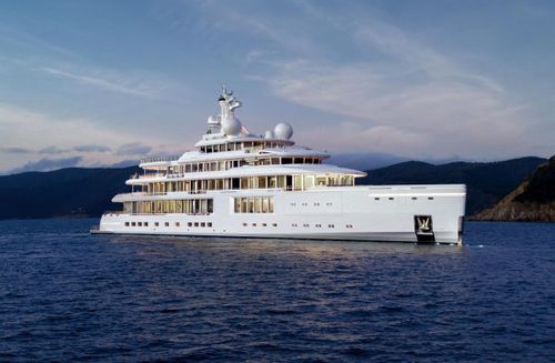 Mega-yacht de croisière - LUMINOSITY - Benetti - raised pilothouse / électrique / 12 cabines