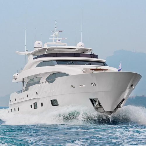 Super-yacht de croisière - RP120 - Horizon - à fly / raised pilothouse / 5 cabines