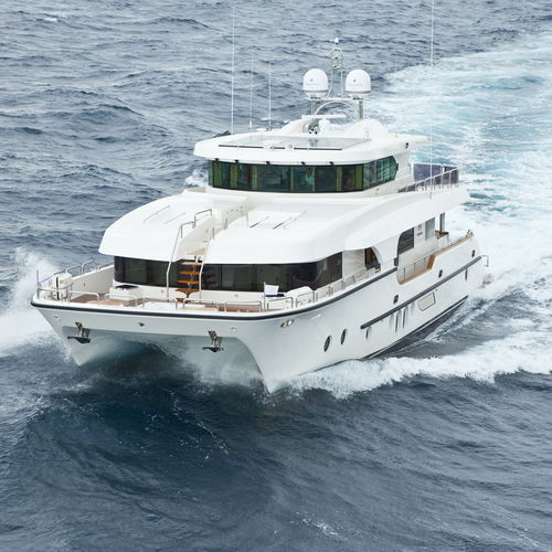 Motor-yacht catamaran - CC80 - Horizon - de croisière / avec timonerie / 4 cabines