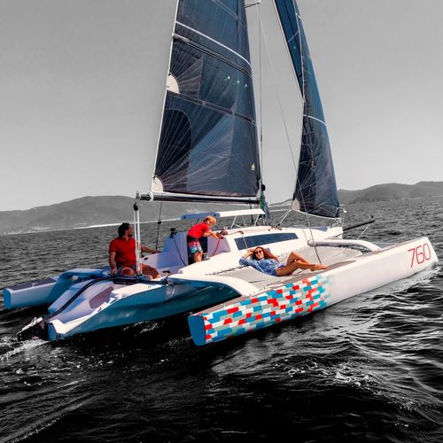 Trimaran - 760 - Corsair Marine International - de croisière / 1 cabine / bout-dehors