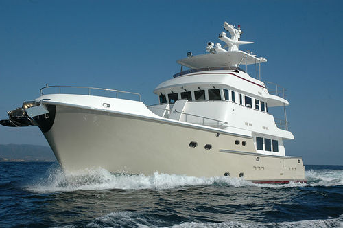 Motor-yacht offshore - 72 - Nordhavn - trawler / avec timonerie / coque à déplacement