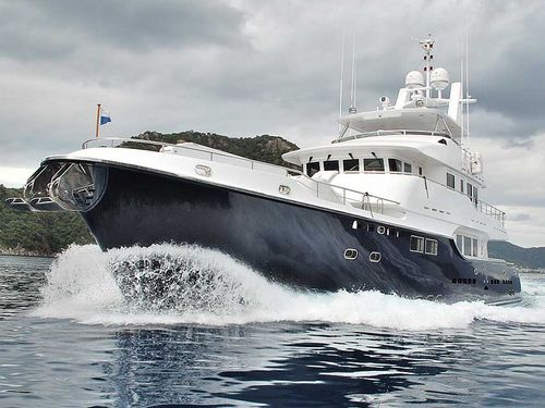 Motor-yacht offshore - 86 - Nordhavn - trawler / à fly / avec timonerie