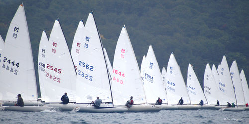Voilier quillard de sport - MC SCOW. - Melges - monotype / cat boat / transportable