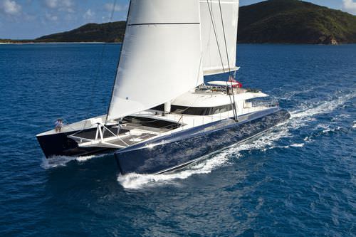 Sailing-superyacht catamaran - HEMISPHERE - Pendennis - de grande croisière / 5 cabines / à cockpit ouvert