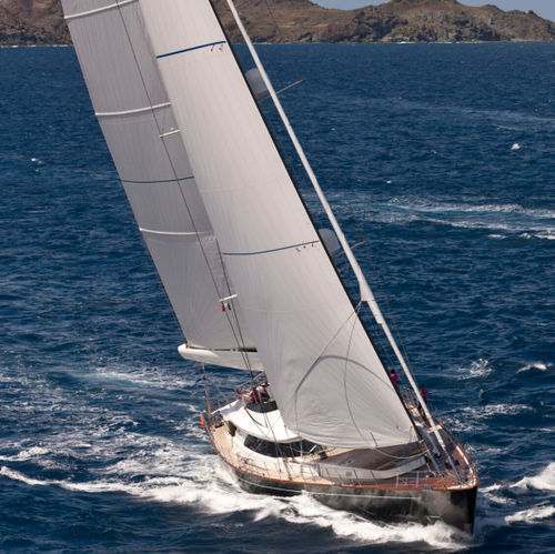 Sailing-superyacht de course - Perini Navi - de régate / 4 cabines / 8 couchages