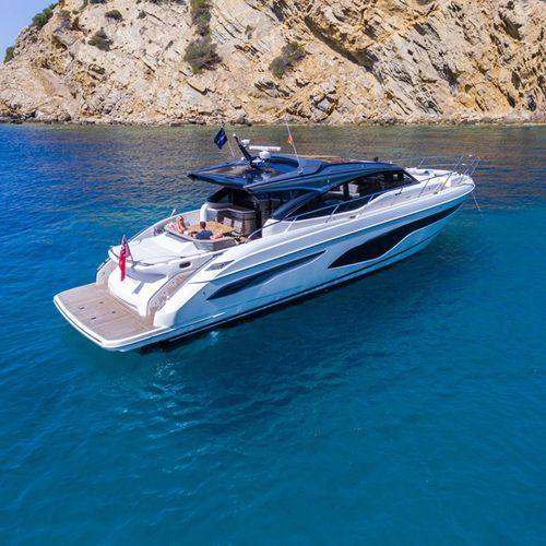 Motor-yacht de croisière - V65 - Princess - hard-top / à salon de pont / 4 cabines