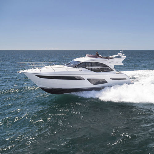 Motor-yacht de croisière - F50 - Princess - à fly / 3 cabines / 6 couchages